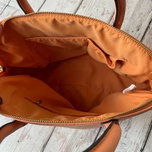 MODA soft Orange Pleather crossbody Handbag - Picture 4 of 7